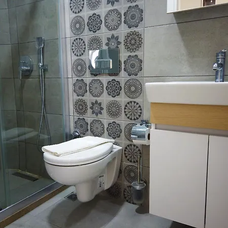 M2 Liefdeshotel Bodrum