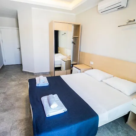 M2 * Αλικαρνασσός