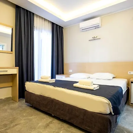 M2 Αλικαρνασσός